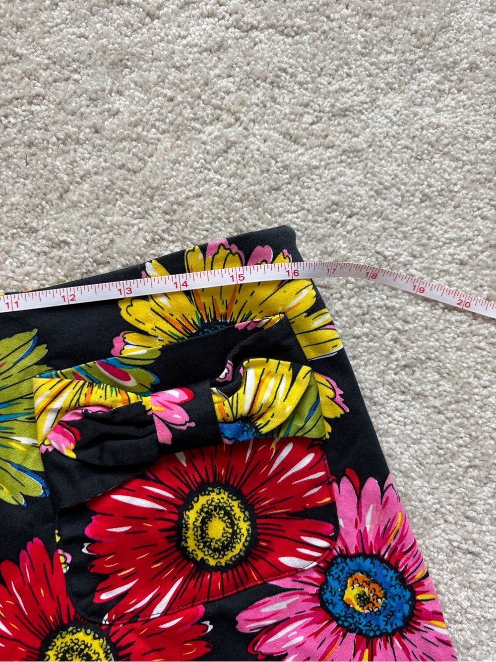 Andrea Viccaro Black Sunflower Print Pencil Skirt - Vibrant Floral Summer Hippie - Picture 4 of 8